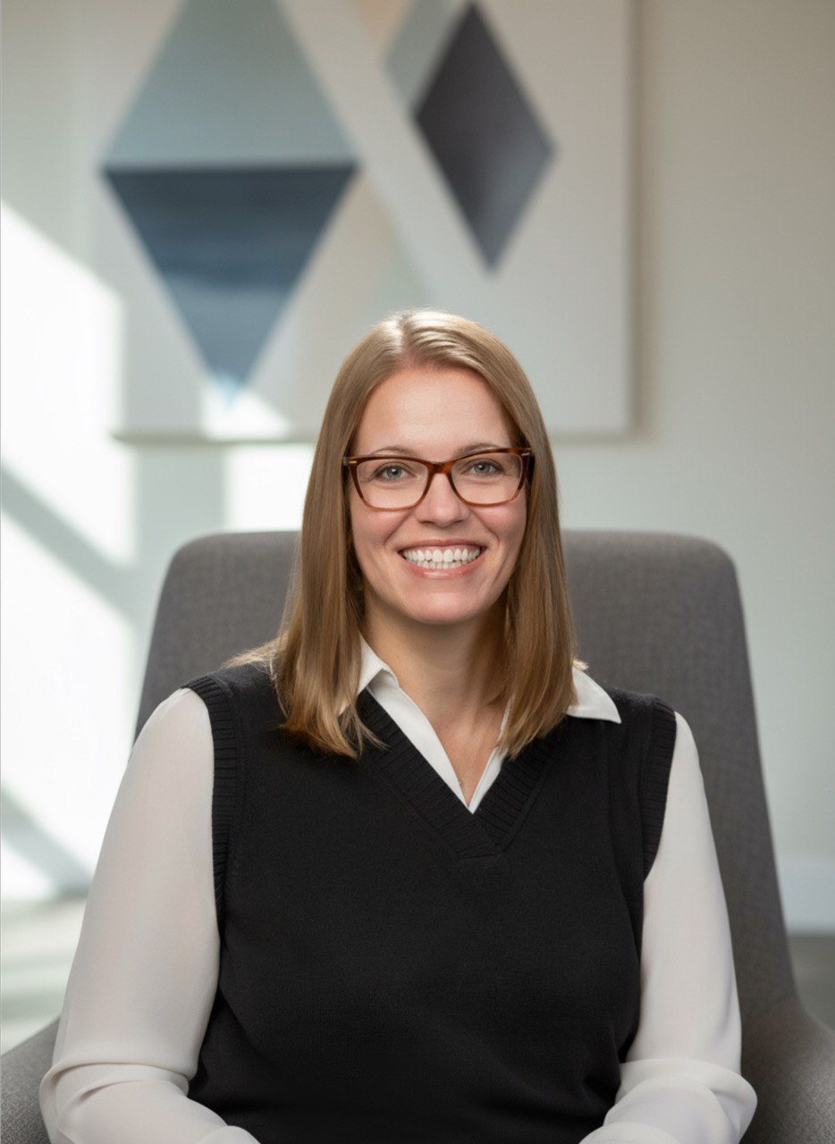 Headshot of Verena Harter, Psy.D.